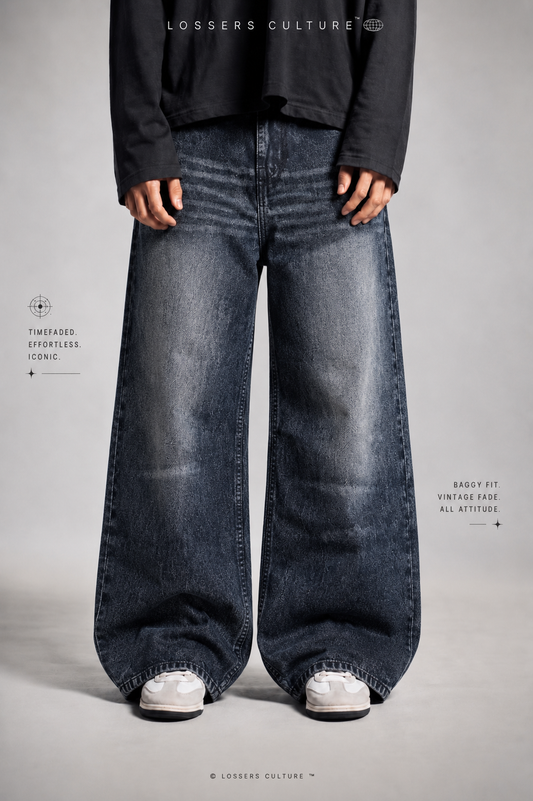 BLACKOUT WASH DENIM