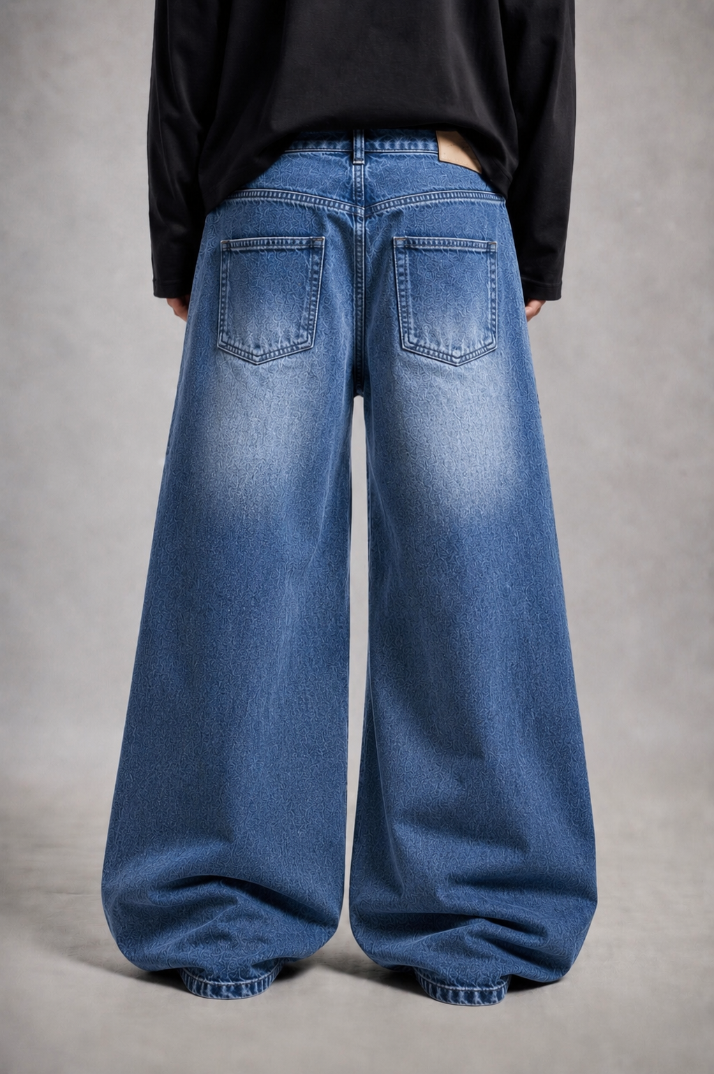 BLUE FADE BAGGY DENIM